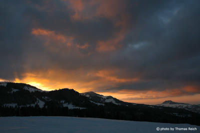 Winter Sonnenuntergang Berge