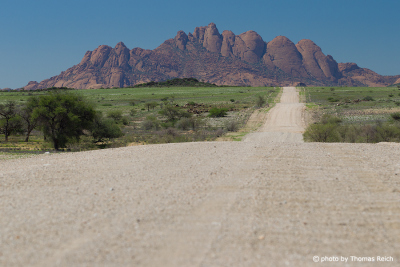 View from the road to Spitzkoppe and Pondok mountains