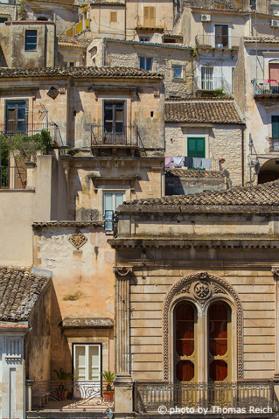Traditionelle alte Häuser Sizilien