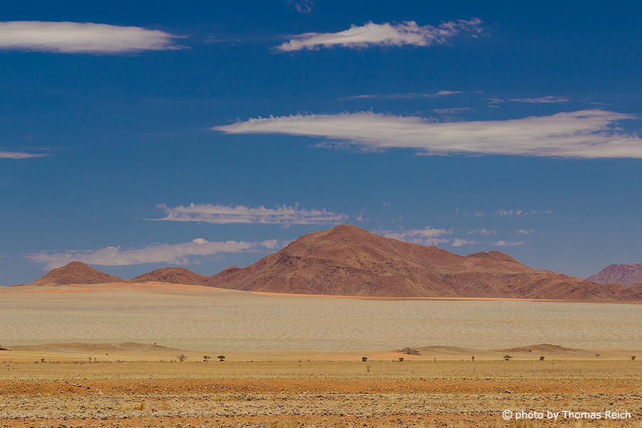 Weite Landschaft im Namib Rand-Naturreservat